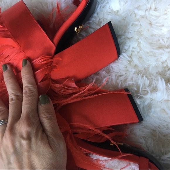 Prada Feather Block Heels Sandal Shoes - Picture 7 of 7